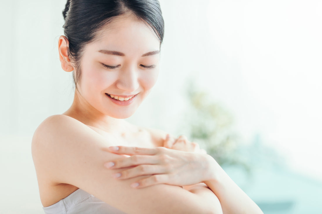 ボディスクラブって「あかすり」とどう違う?お肌に優しいのがスクラブなんです